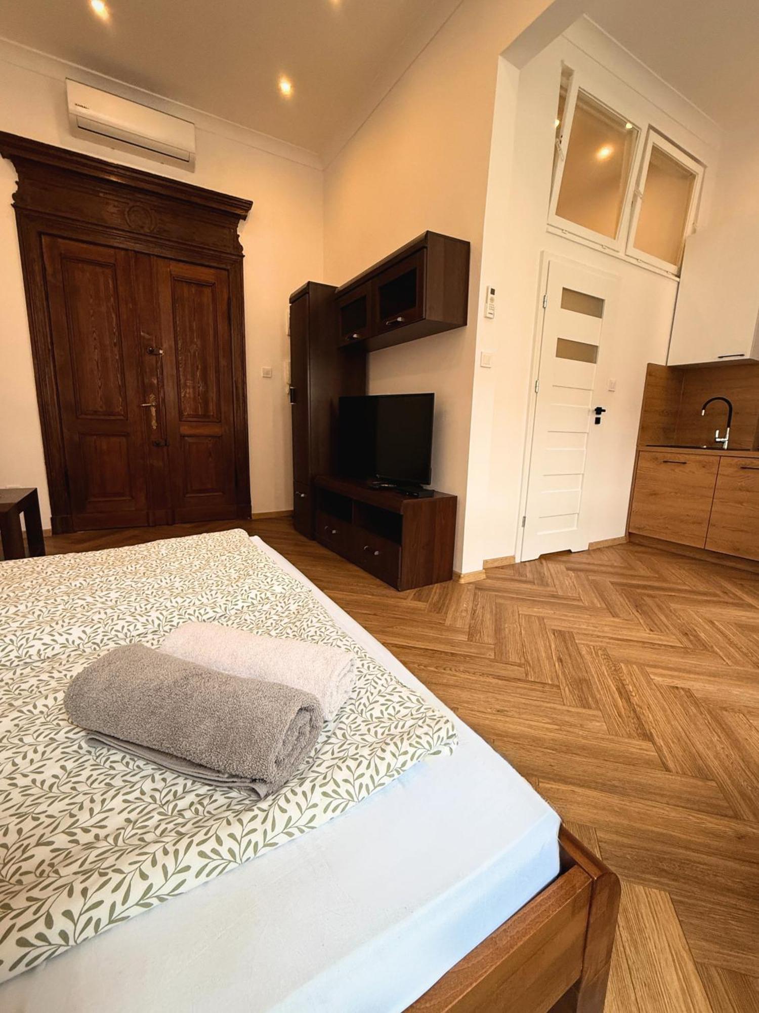 Apartament Szczytna Retro Z Klimatyzacja Stary Toruń Kültér fotó